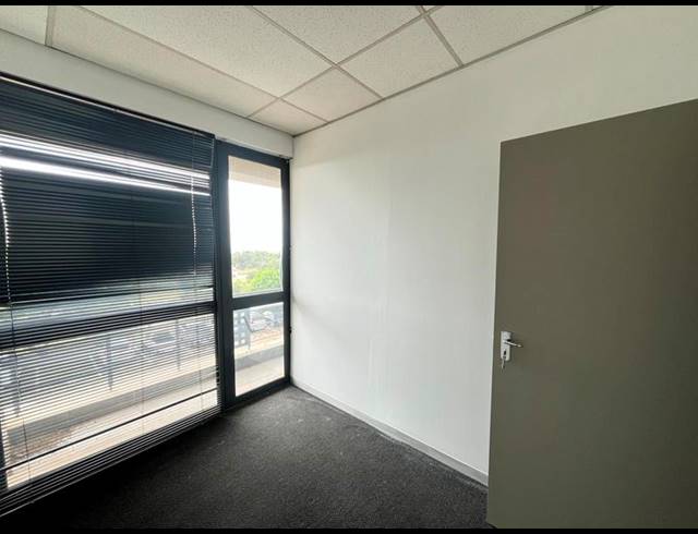 BUSINESS PROPERTY TO RENT IN MEYERSDAL